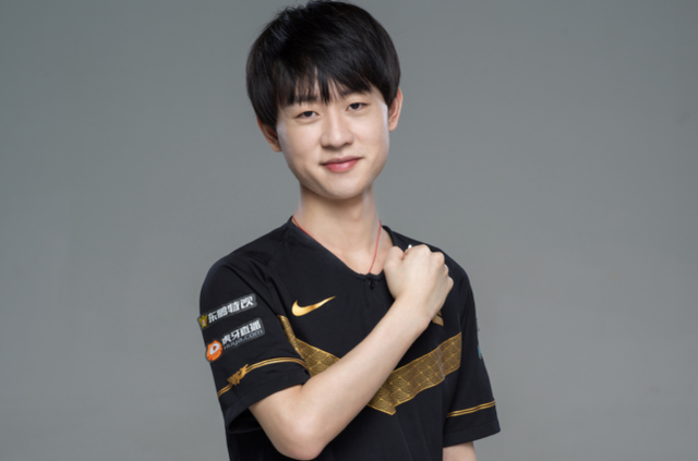 为领袖之一 为领袖之一